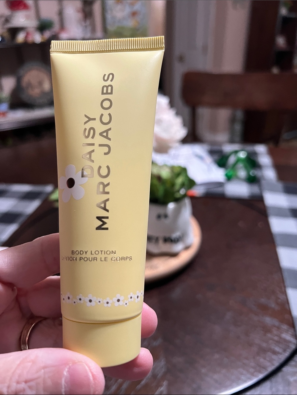 New Marc Jacobs Daisy Body Lotion